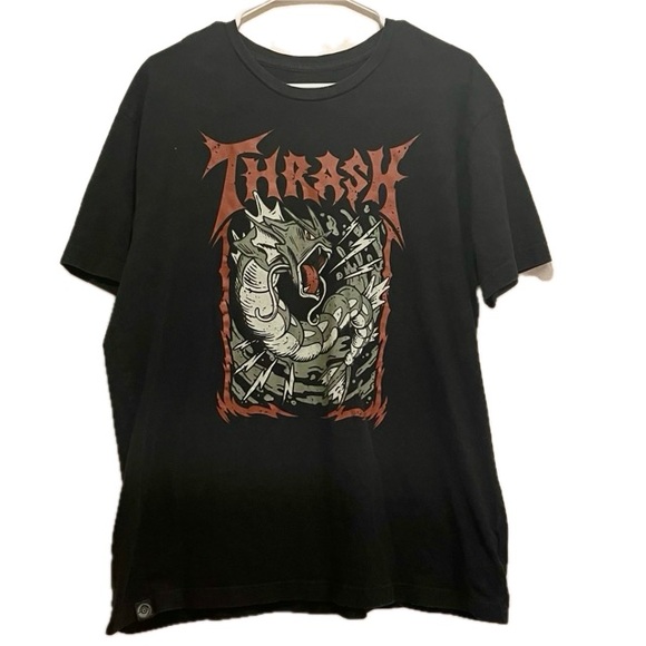 Pokémon Gyarados Black Short Sleeve Tee Thrash XL - Picture 1 of 7
